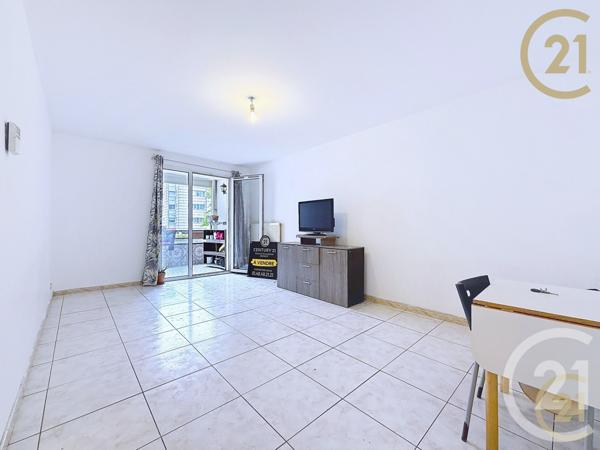 Appartement F4 à vendre  4 pièces - 77,03 m2 BONDY - 93
