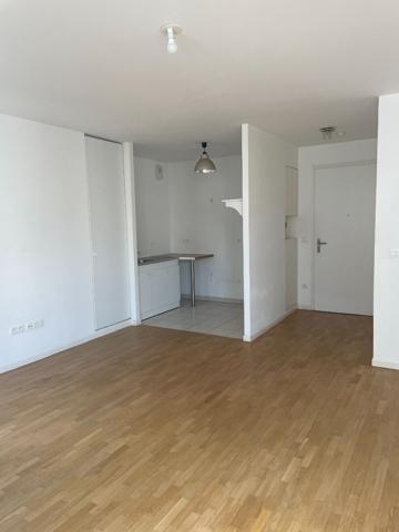 Appartement Suresnes 2 pièce(s) 48.90 m2