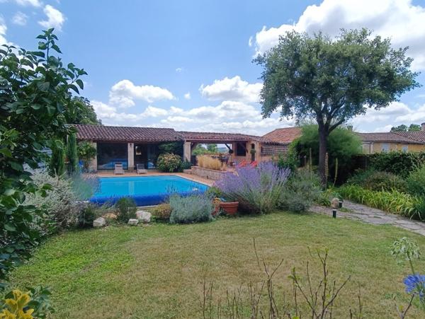 Maison de village à FLEURANCE (32500)