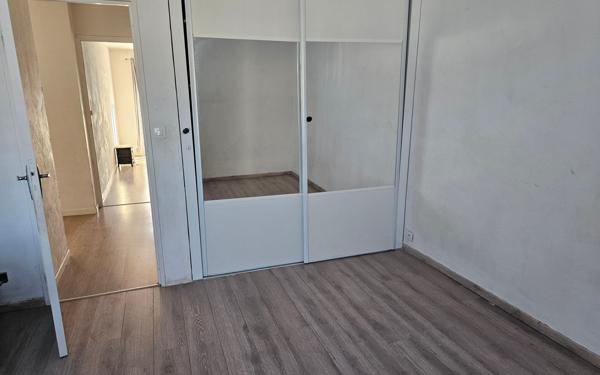 Appartement à louer    3 pièces • 62 m2 Ollioules