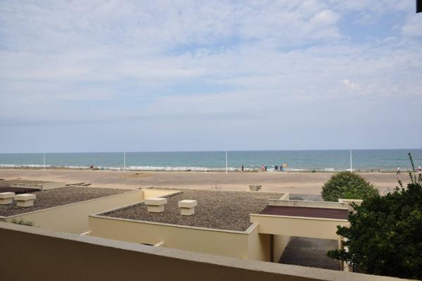 Appartement T2 à vendre dans la résidence Océanide avec balcon vue sur l'océan atlantique Lacanau Océan Front de mer