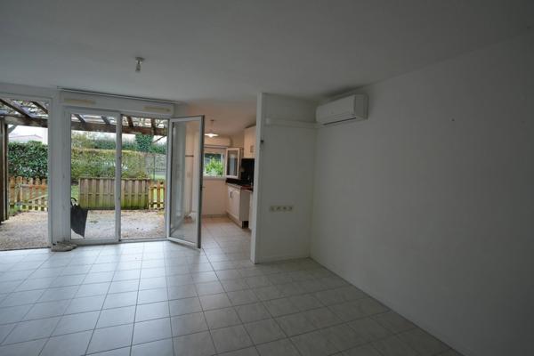 Maison avec terrasse privative , PASSAGE D'AGEN (47) , 1h de Toulouse, 3h17 de Paris