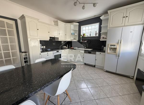 Maison Herblay Sur Seine 6 pièces 110 m2 (166 m2 utiles), proche école et à 12 min à pied de la gare.
