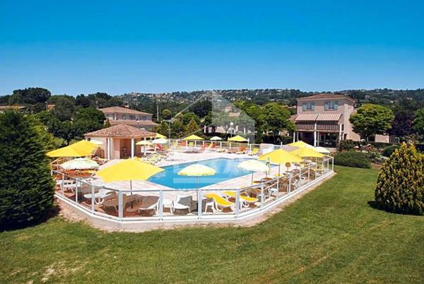 Hotel particulier Montauroux 1216 m2