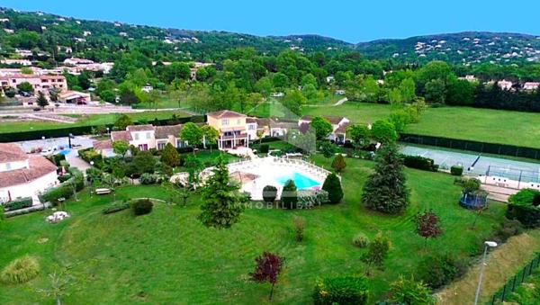 Hotel particulier Montauroux 1216 m2