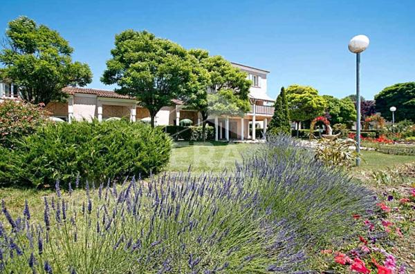Hotel particulier Montauroux 1216 m2