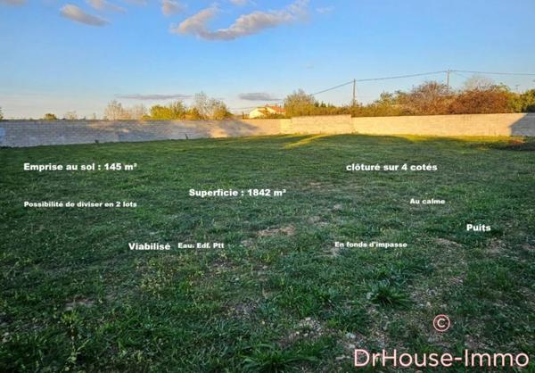 Terrain à vendre de 1 842 m²