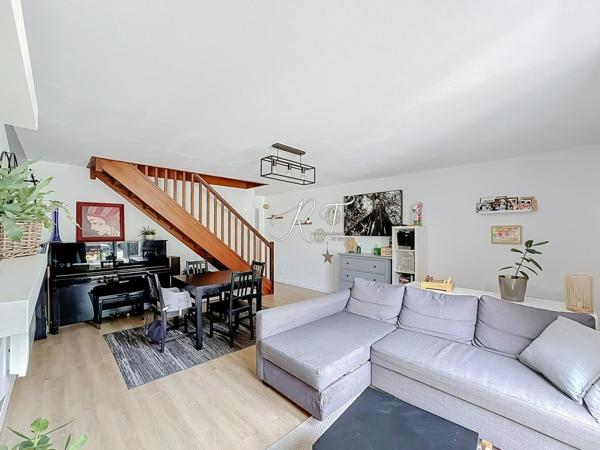 maison familiale proche de la gare RER