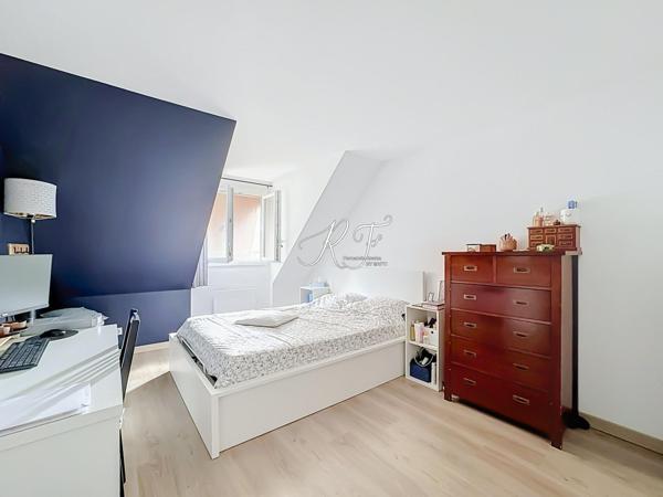 maison familiale proche de la gare RER