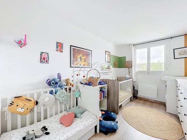 maison familiale proche de la gare RER