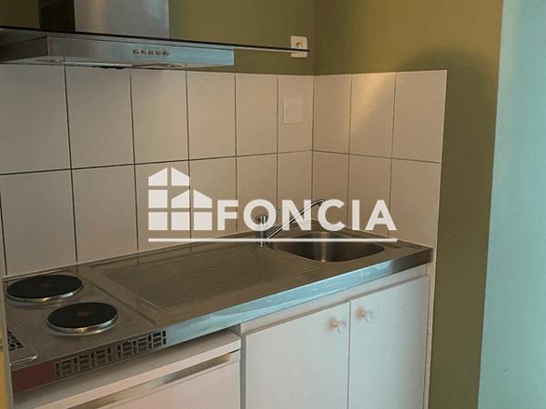 Location Studio meublé 17.19 m² - 43-45 RUE DE LA MARIETTE Le Mans 72000