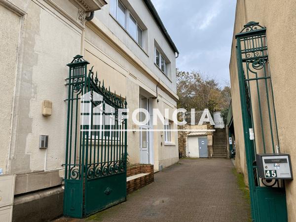 Location Studio meublé 17.19 m² - 43-45 RUE DE LA MARIETTE Le Mans 72000