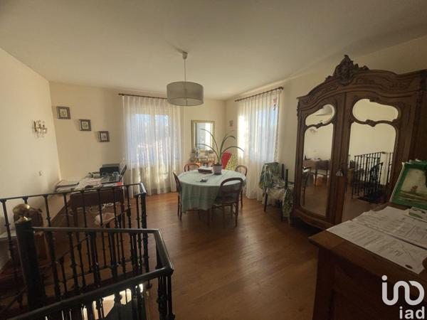 House for sale 4 rooms 180 m² Migné-Auxances