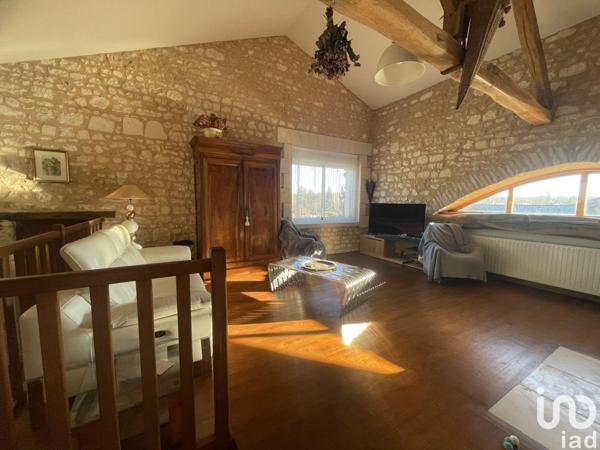 House for sale 4 rooms 180 m² Migné-Auxances