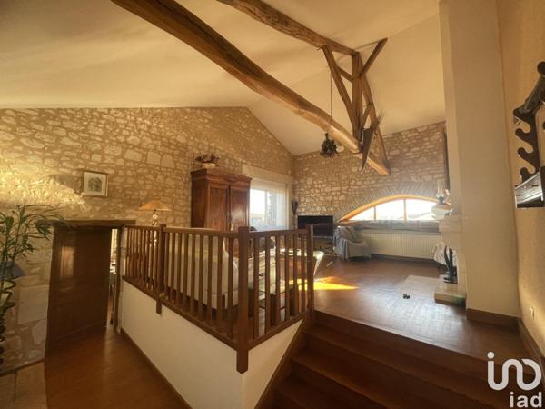 House for sale 4 rooms 180 m² Migné-Auxances