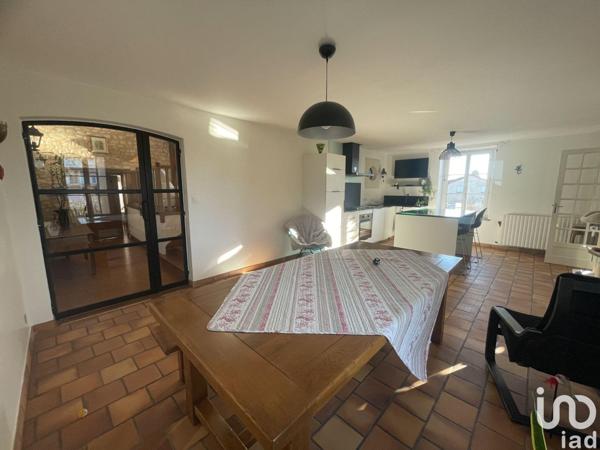 House for sale 4 rooms 180 m² Migné-Auxances