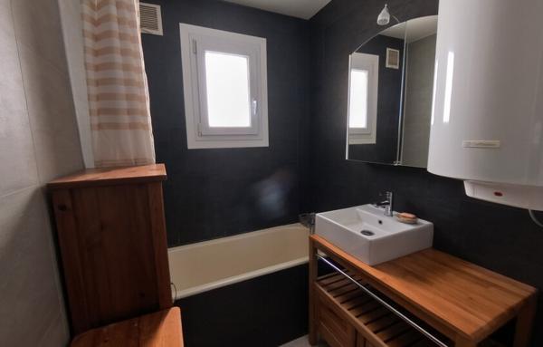 Appartement traversant de 70 m2 rénové avec goût   Château Vert, Valence