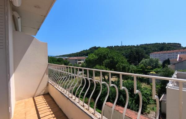 Appartement traversant de 70 m2 rénové avec goût   Château Vert, Valence
