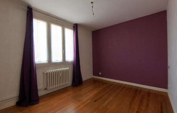 Appartement traversant de 70 m2 rénové avec goût   Château Vert, Valence