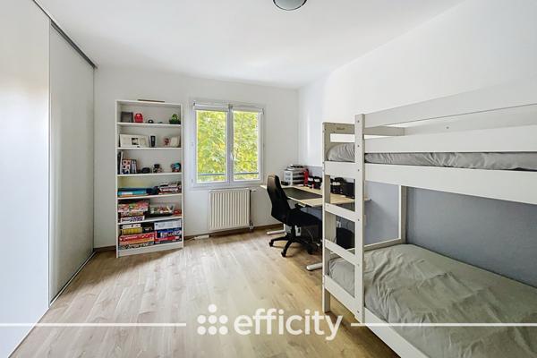 Appartement 4 pièces - 82 m² Exclusivité efficity