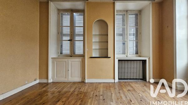 Immeuble à vendre 267 m² Maurs