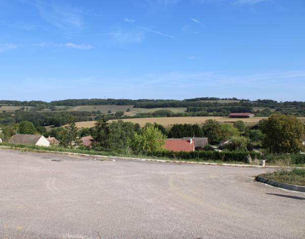 Terrain à bâtir de 845m²