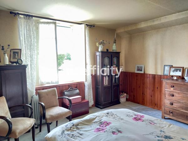 Maison 7 pièces - 180 m² Exclusivité efficity