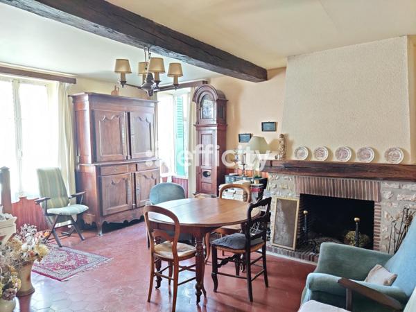 Maison 7 pièces - 180 m² Exclusivité efficity