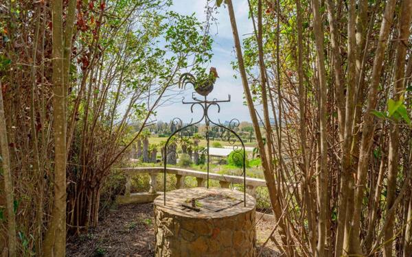 Maison à vendre    6 pièces • 197 m2 Saint-Cyr-sur-Mer