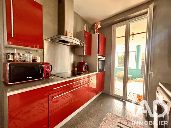 Appartement à vendre 4 pièces 69 m² Cagnes-sur-Mer