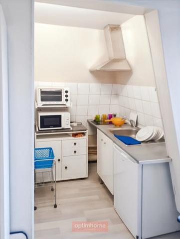 IMMEUBLE DE RAPPORT 3 STUDIOS LOUES