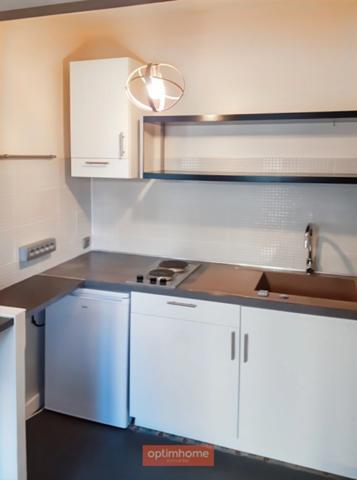 IMMEUBLE DE RAPPORT 3 STUDIOS LOUES