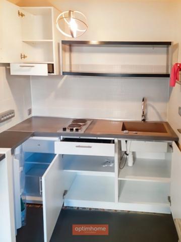 IMMEUBLE DE RAPPORT 3 STUDIOS LOUES