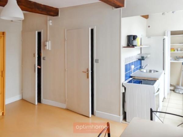 IMMEUBLE DE RAPPORT 3 STUDIOS LOUES