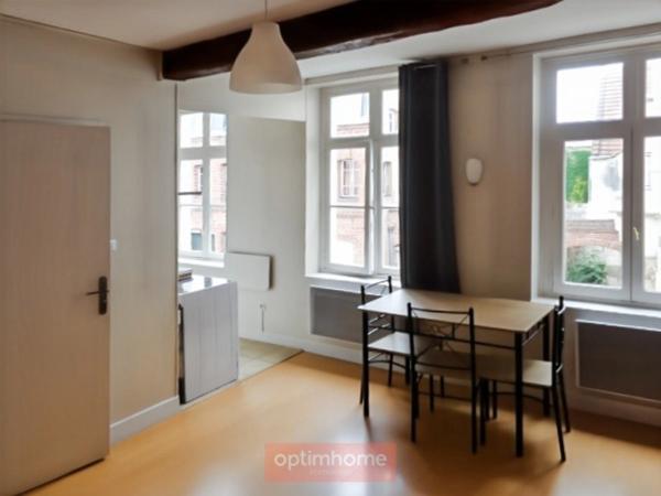 IMMEUBLE DE RAPPORT 3 STUDIOS LOUES