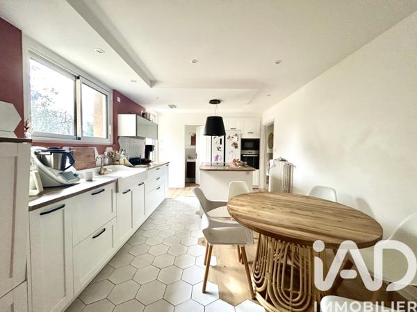 Maison à vendre 8 pièces 228 m² Mauges-sur-Loire