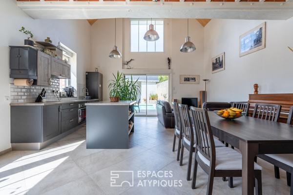 Maison familiale rénovée avec piscine et maison d’amis