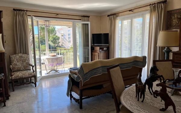Appartement à vendre    4 pièces • 97 m2 Cagnes-sur-Mer