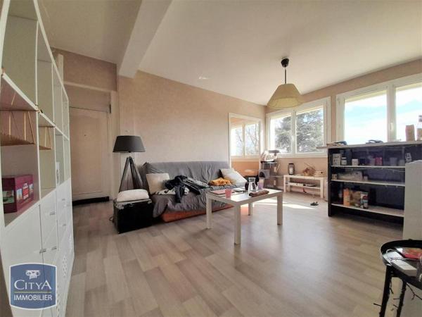 Appartement à louer 4 pièces 65.57m²