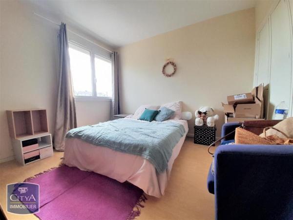 Appartement à louer 4 pièces 65.57m²