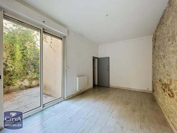 Immeuble à vendre 180m² Nîmes (30000)