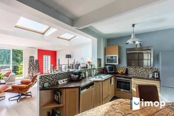 Maison contemporaine jardin. 3 chambres. Garage