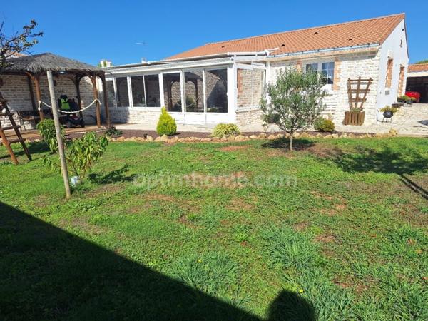 Maison en pierre apparente à vendre 5 pièces L'AIGUILLON LA PRESQU'ILE (85)