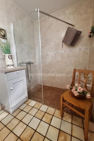 Maison en pierre apparente à vendre 5 pièces L'AIGUILLON LA PRESQU'ILE (85)