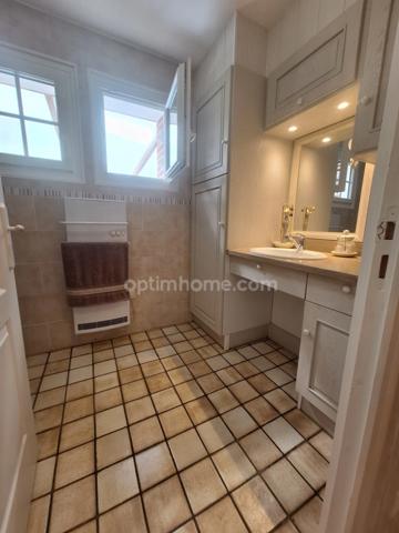 Maison en pierre apparente à vendre 5 pièces L'AIGUILLON LA PRESQU'ILE (85)