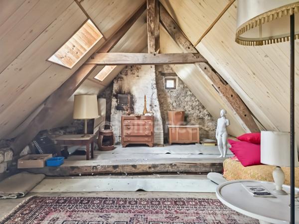 Maison de bourg avec fort potentiel au cœur de Moulins-la-Marche (61)