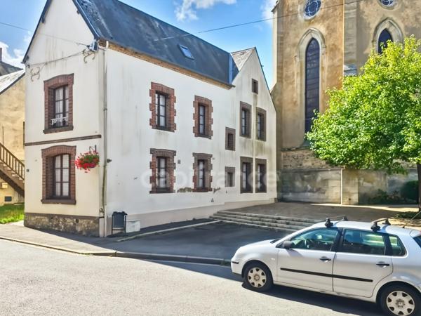 Maison de bourg avec fort potentiel au cœur de Moulins-la-Marche (61)