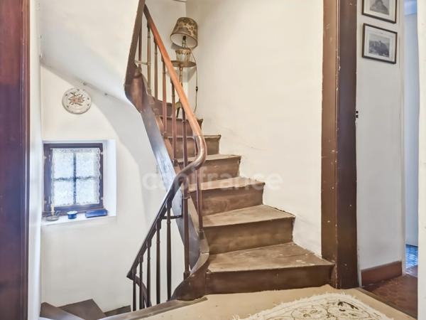 Maison de bourg avec fort potentiel au cœur de Moulins-la-Marche (61)