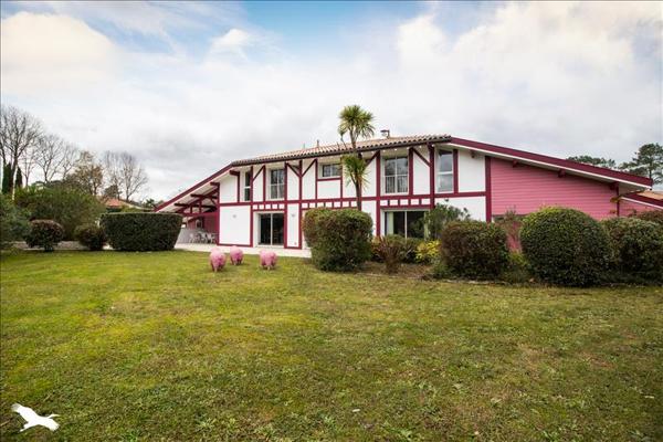 Maison à vendre |  Saubion |  6 pièces | 260 m²