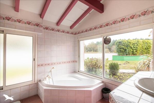 Maison à vendre |  Saubion |  6 pièces | 260 m²